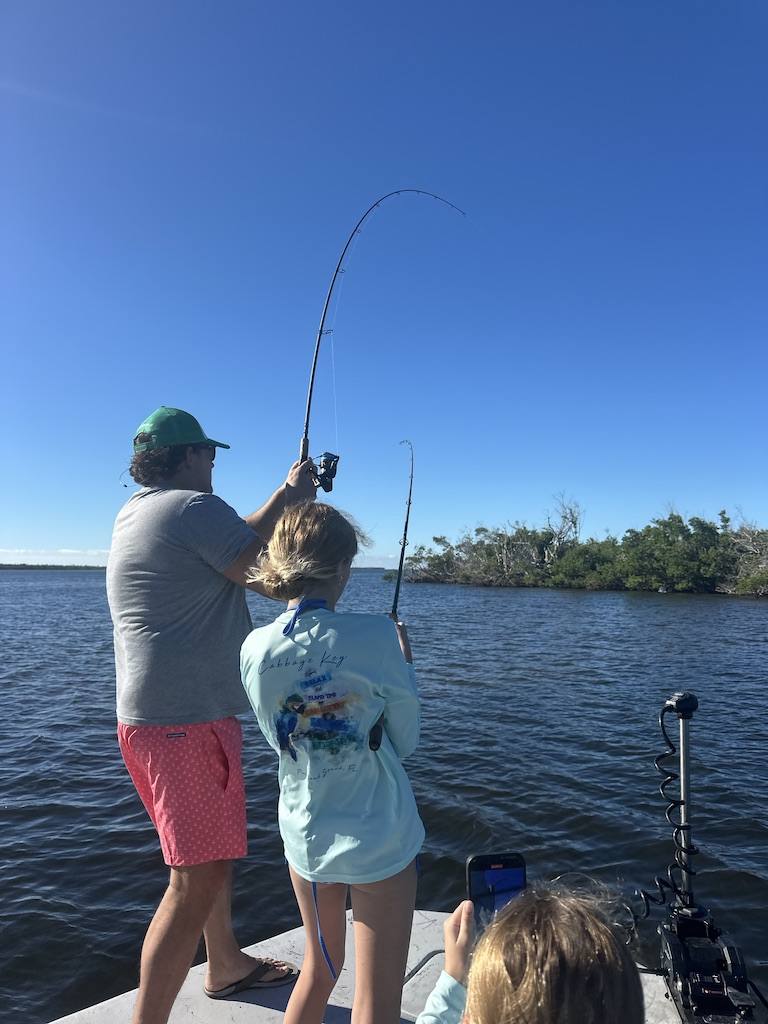 southwest-florida-family-inshore-fishing-charter Family enjoying a calm inshore fishing charter in Southwest Florida